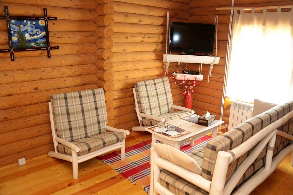 Boutigue Hotel Nebesa Chimgan Buitenkant foto