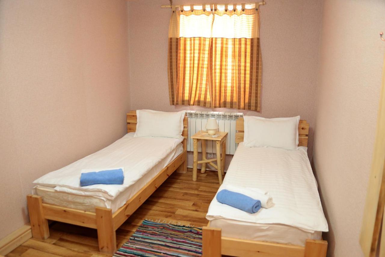 Boutigue Hotel Nebesa Chimgan Buitenkant foto